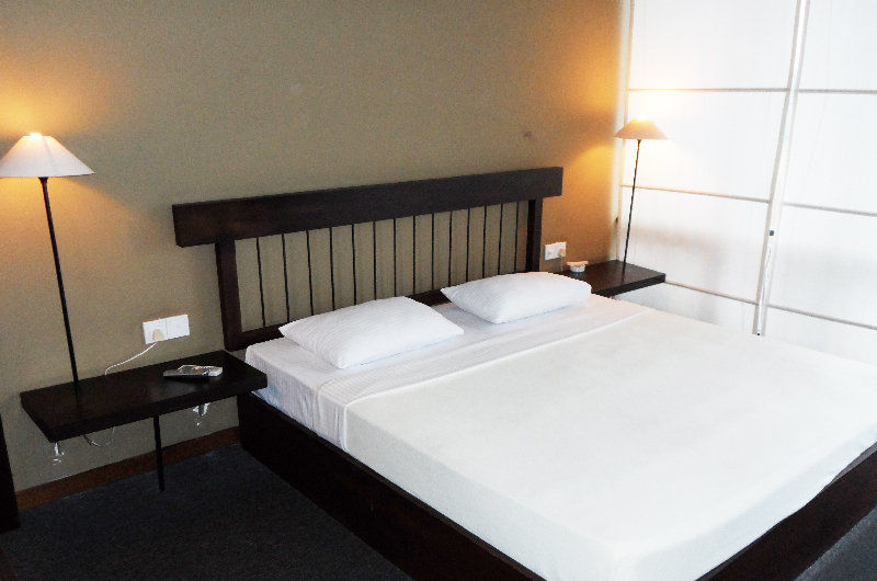 Bin Vino Hotel Doluwa ภายนอก รูปภาพ