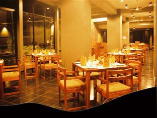 Bin Vino Hotel Doluwa ภายนอก รูปภาพ